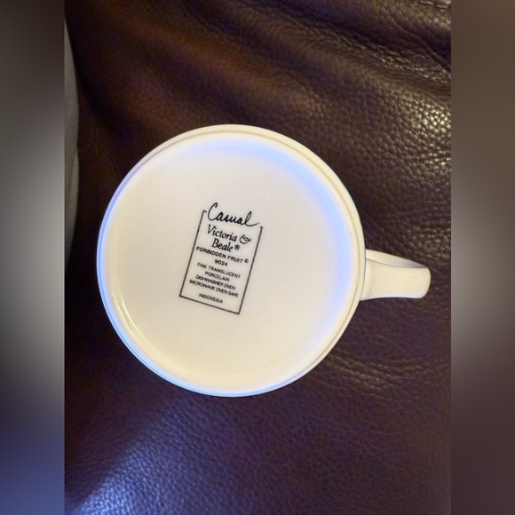 Victoria & Beale Forbidden Fruit Creamer 9024 Porcelain Colorful Porcelain Fine - Picture 8 of 13